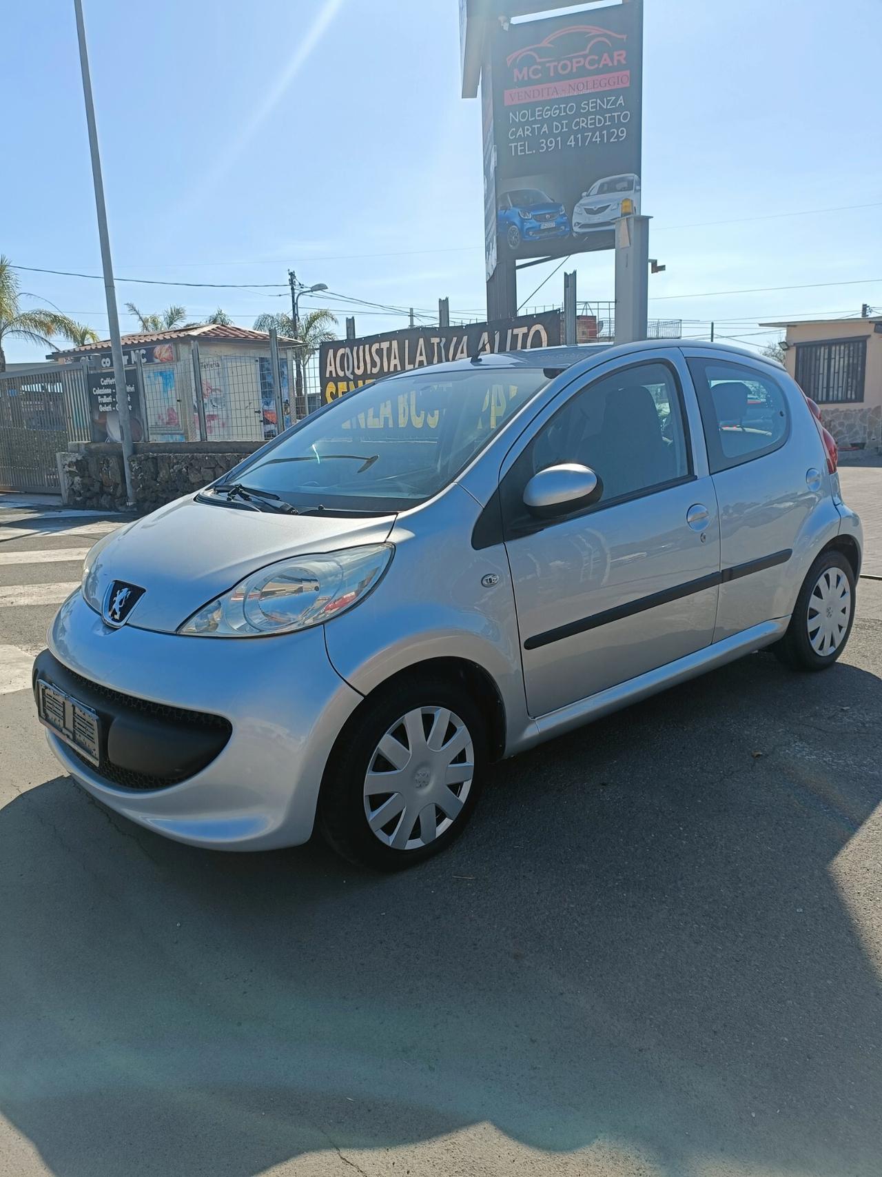 Peugeot 107 1.4 HDi 5p. Plaisir