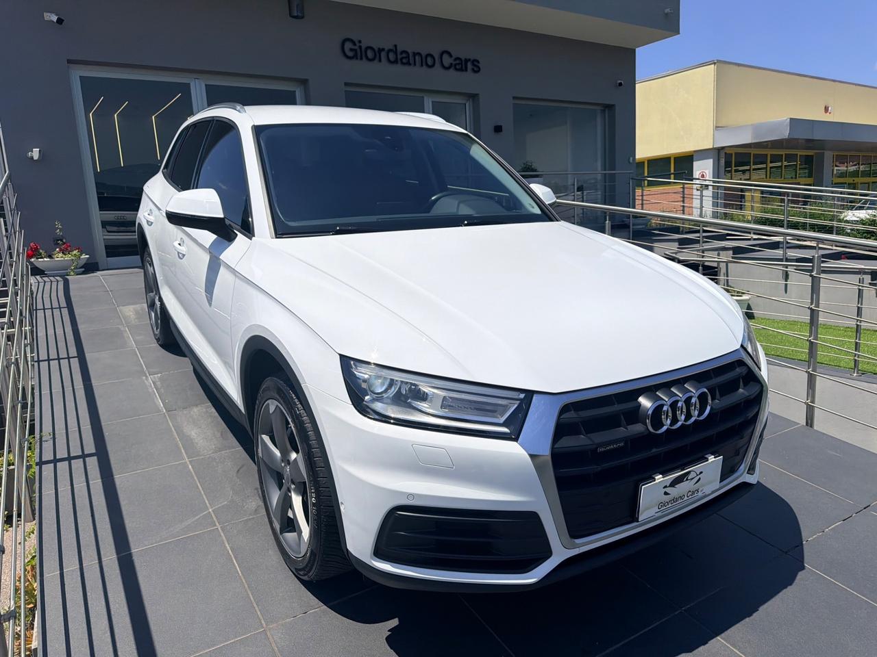 Audi Q5 40 TDI quattro S tronic sport cerchi 20