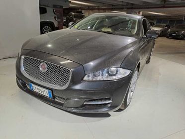 Jaguar XJ 3.0d V6 Portfolio auto my13