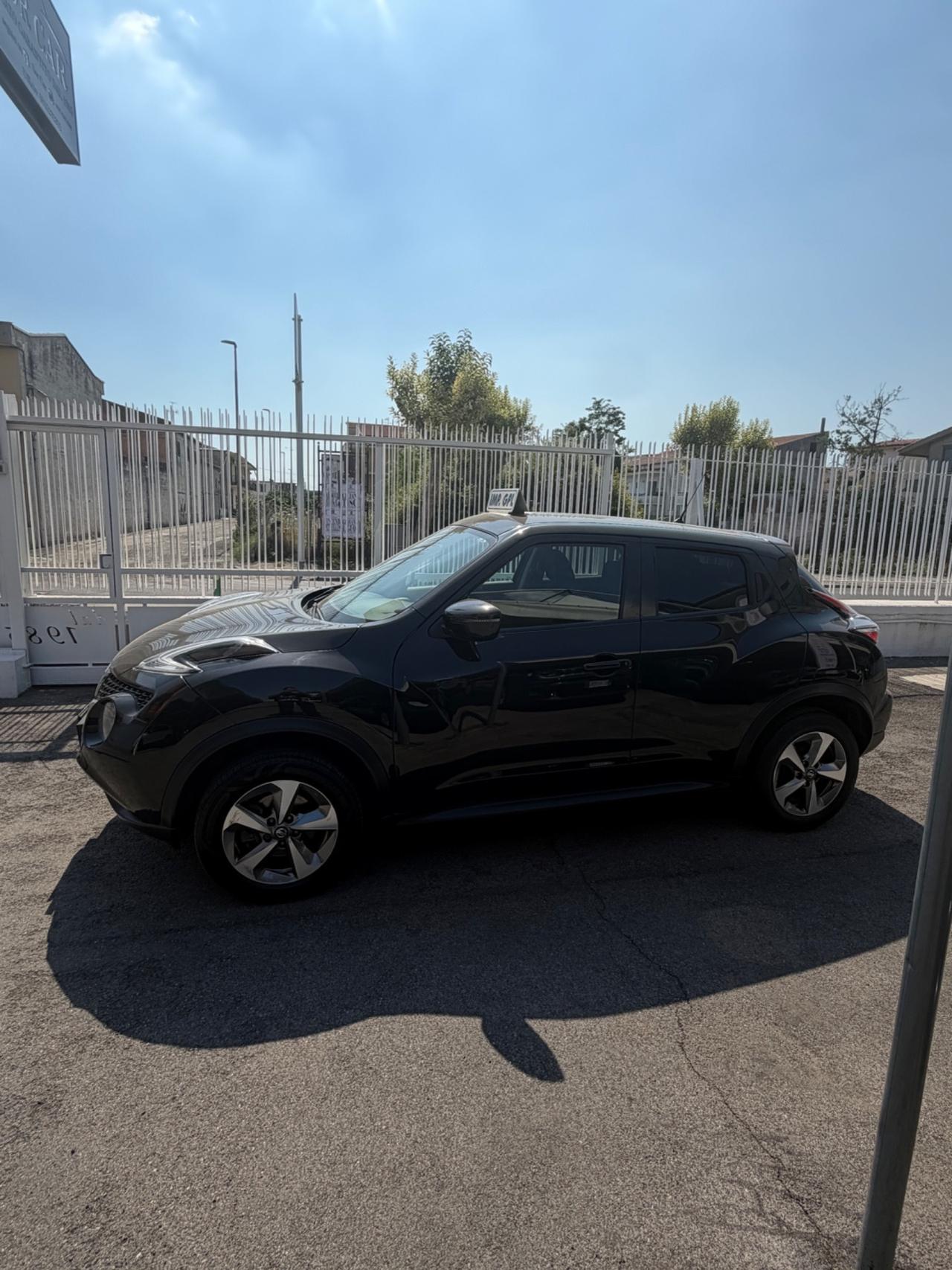 Nissan Juke 1.6 GPL Acenta