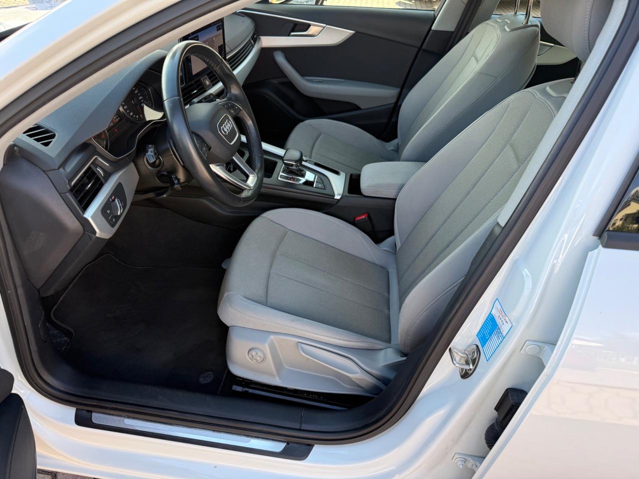 Audi A4 35 TDI/163 CV S tronic Business
