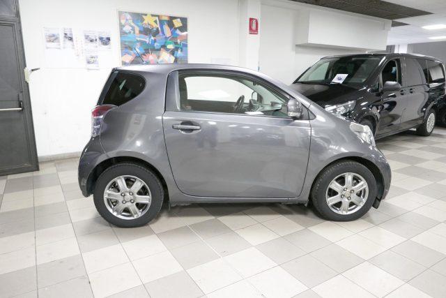 TOYOTA iQ 1.0 Autom.
