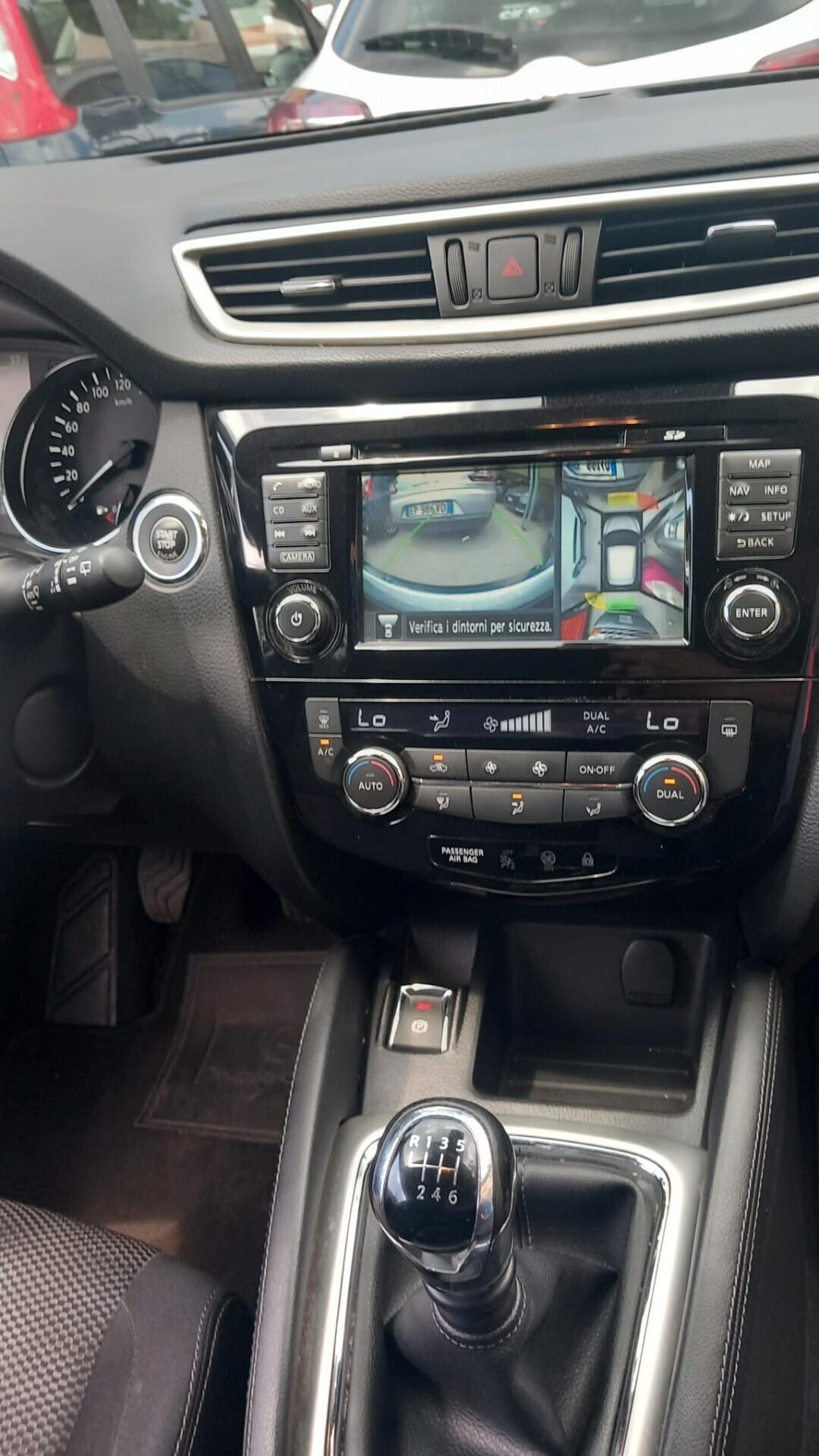 Nissan Qashqai 1.5 dCi 360