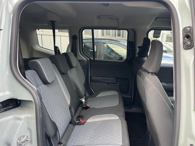 Ford Tourneo Courier Tourneo Courier 1.0 EcoBoost Powershift Titanium