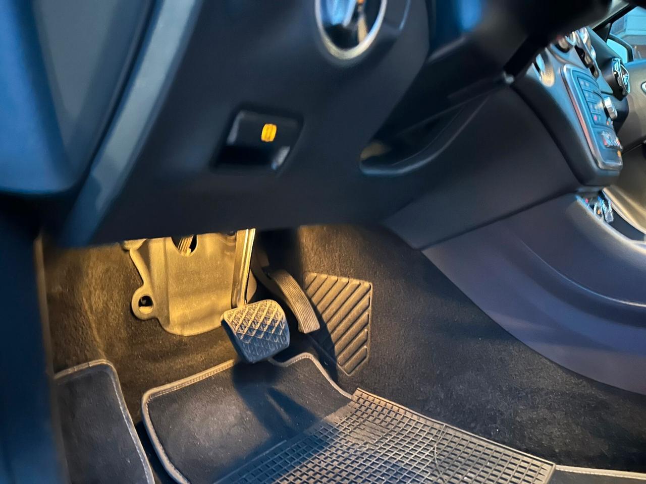 Mercedes-benz GLA 200 d Automatic Premium