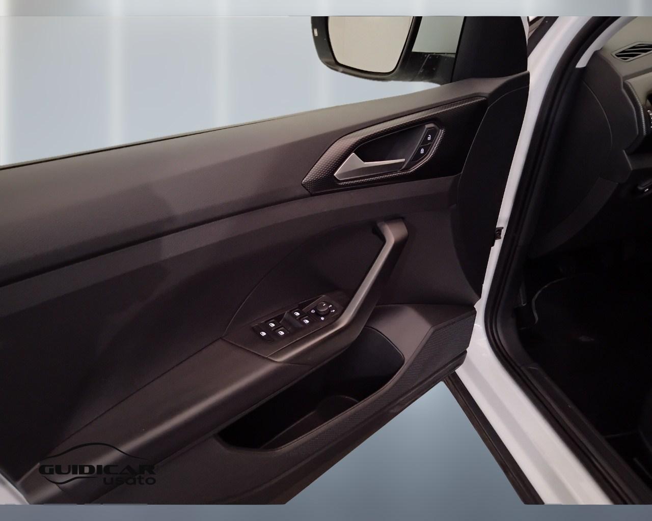 VOLKSWAGEN T-Cross 2019 - T-Cross 1.0 tsi Sport 110cv
