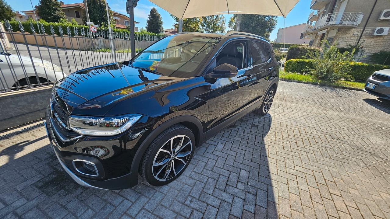 Volkswagen T-Cross 1.5 TSI DSG Advanced