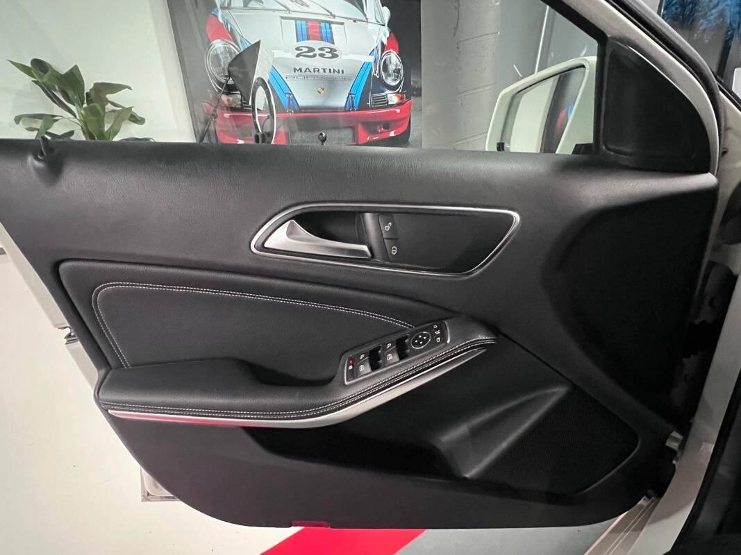 Mercedes Classe A 180 d Sport Next auto