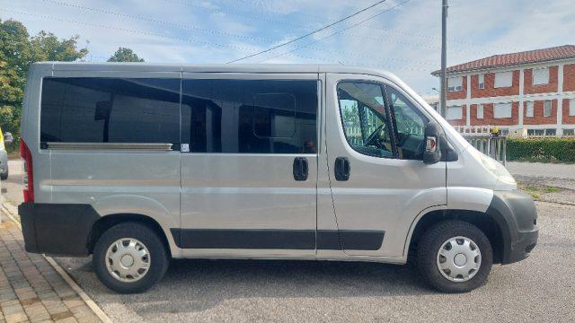 FIAT Ducato 30 2.3 MJT 7 posti con pedana disabili