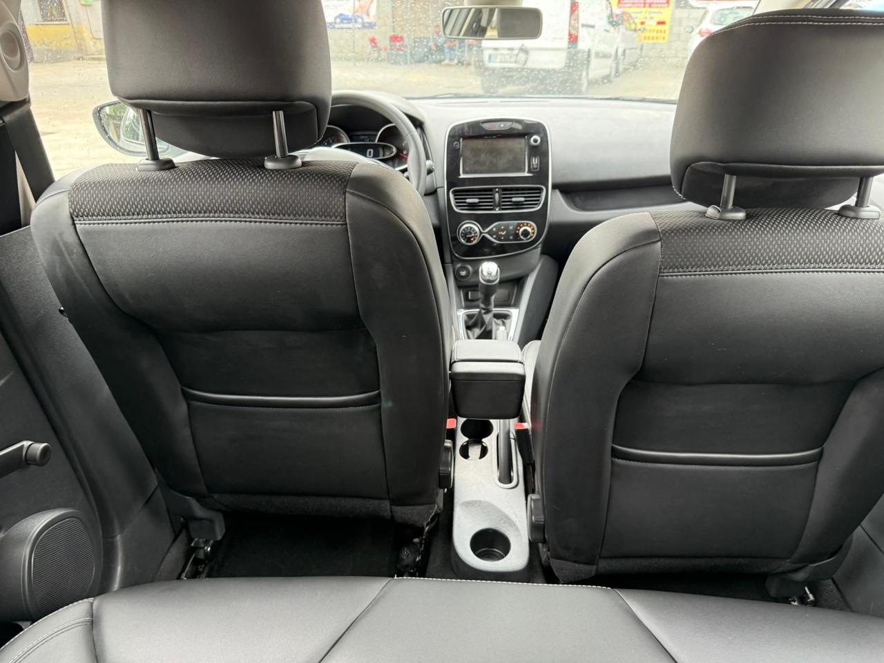 Renault Clio 5 porte Moschino 23200km neopatentati