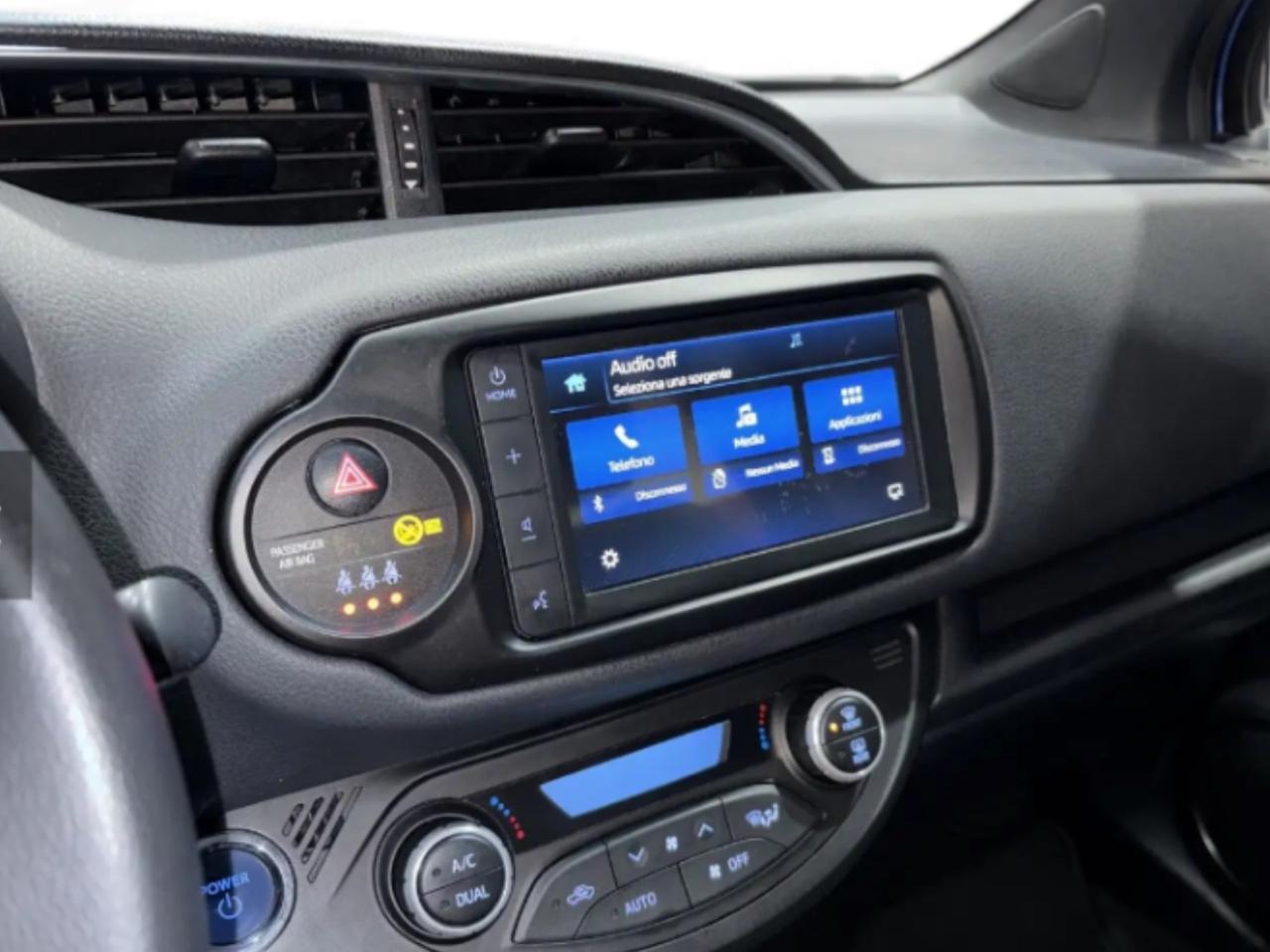 Toyota Yaris 1.5 Hybrid 5 porte Style Automatica Perfetta