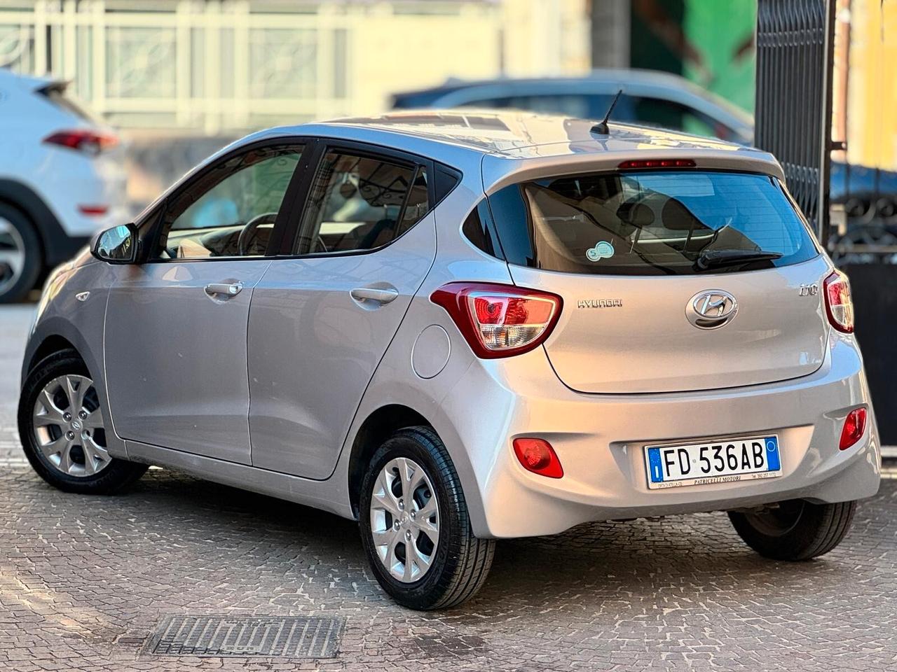 Hyundai i10 1.0 LPGI Econext Sound Edition