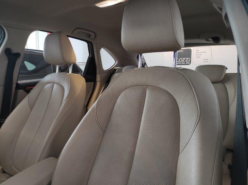 BMW Serie 2 A.T. (F45) - 218d Active Tourer Luxury
