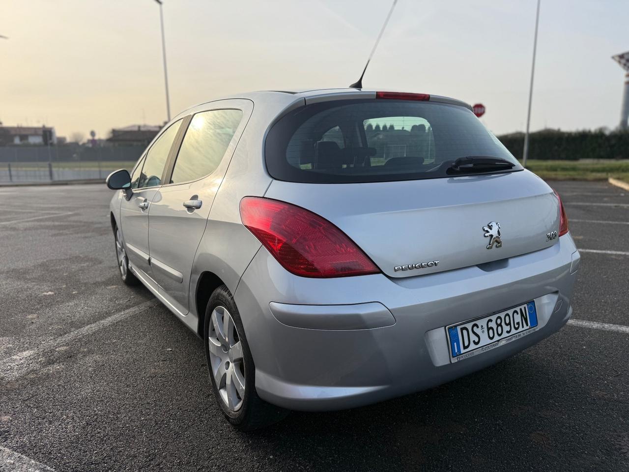 Peugeot 308 1.6 VTi 120CV 5p. Tecno