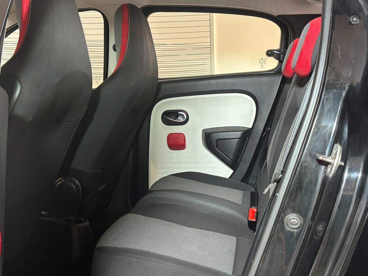 RENAULT TWINGO 1.0 BENZINA CLIMA