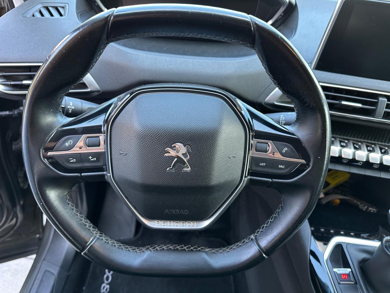 Peugeot 3008 BlueHDi 130 S&S Business