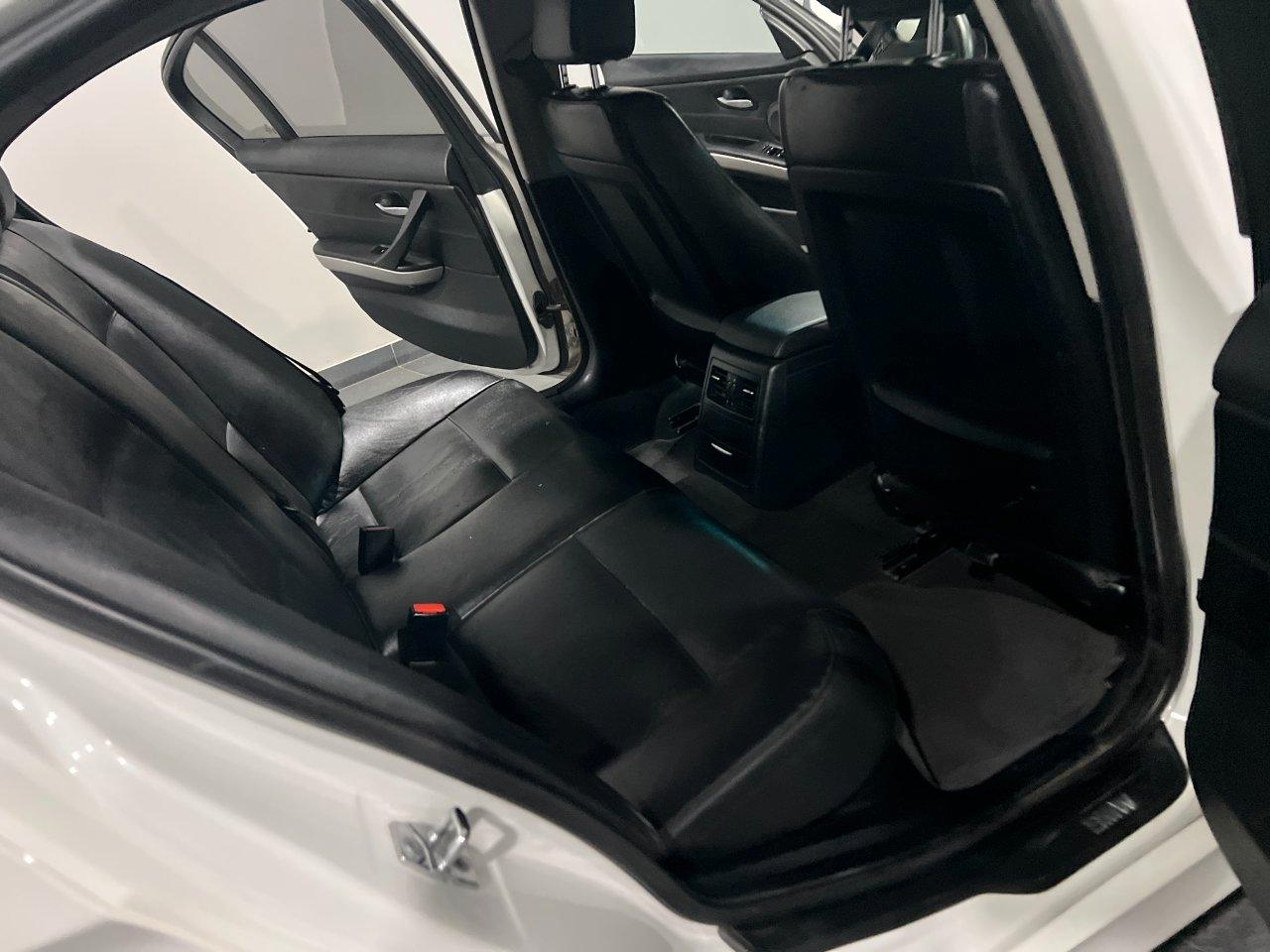 BMW 320 d Eletta 177cv NAVI + INT. PELLE