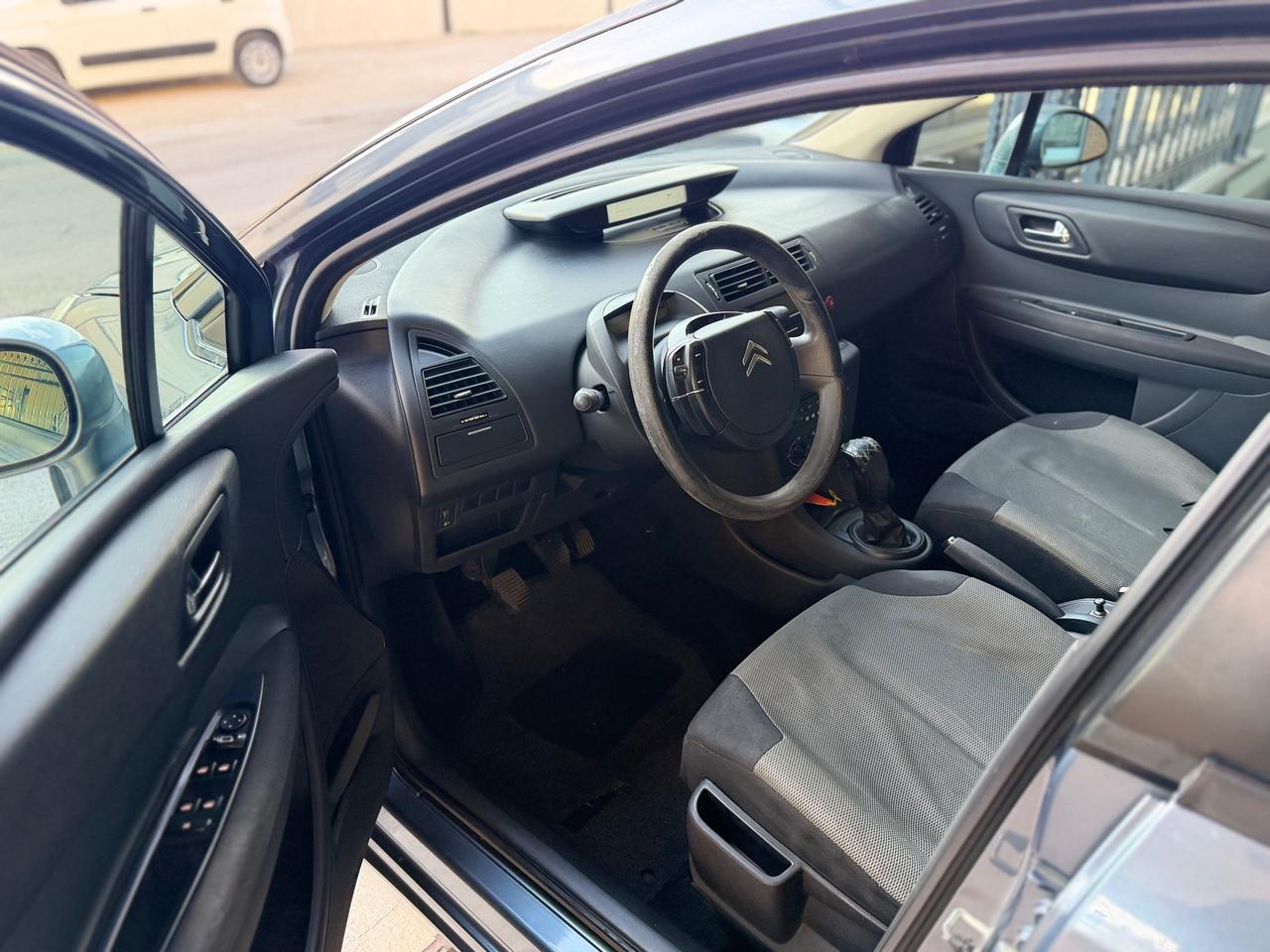 Citroen C4 1.6 HDi 90CV Elegance