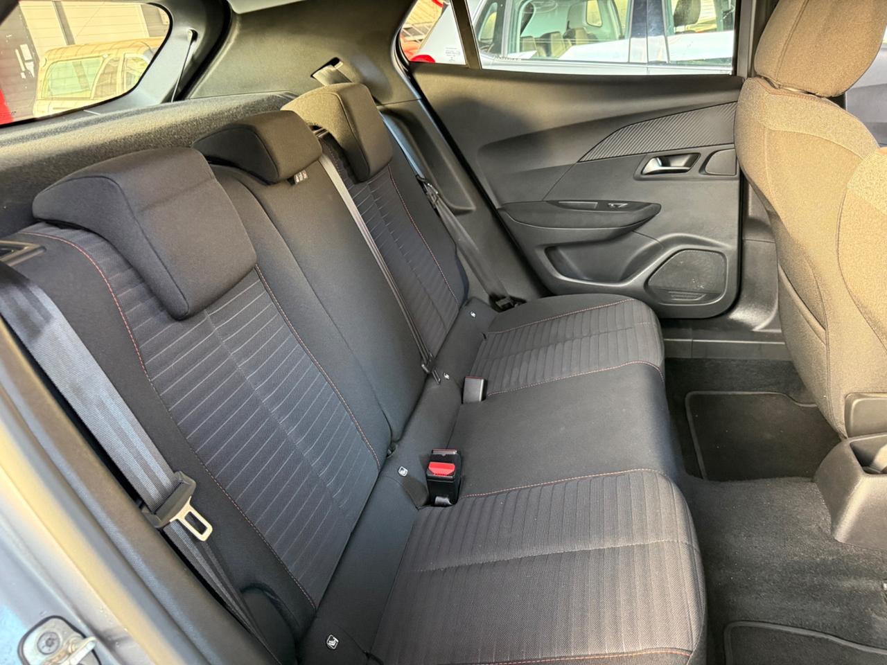 Peugeot 2008 PureTech 130 S&S Active Pack