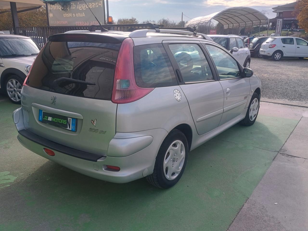 PEUGEOT 206 PLUS