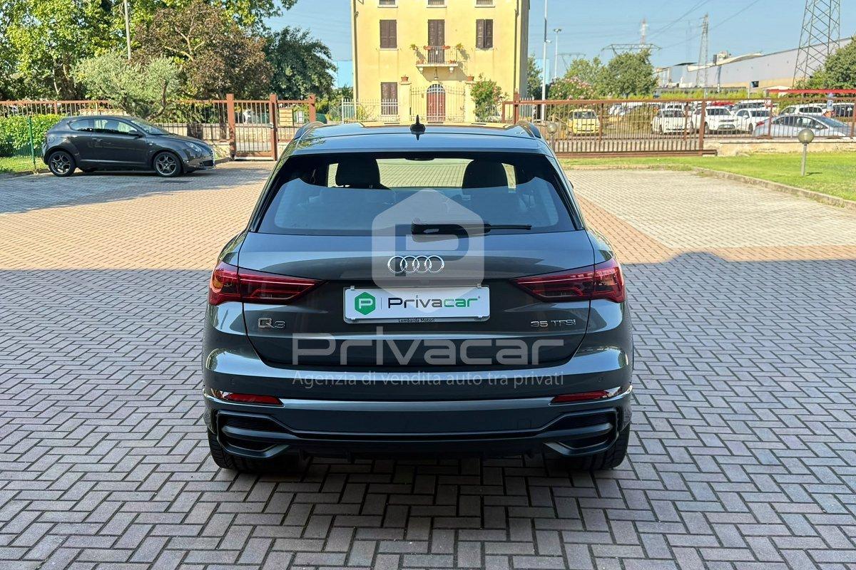 AUDI Q3 35 TFSI S tronic S line edition