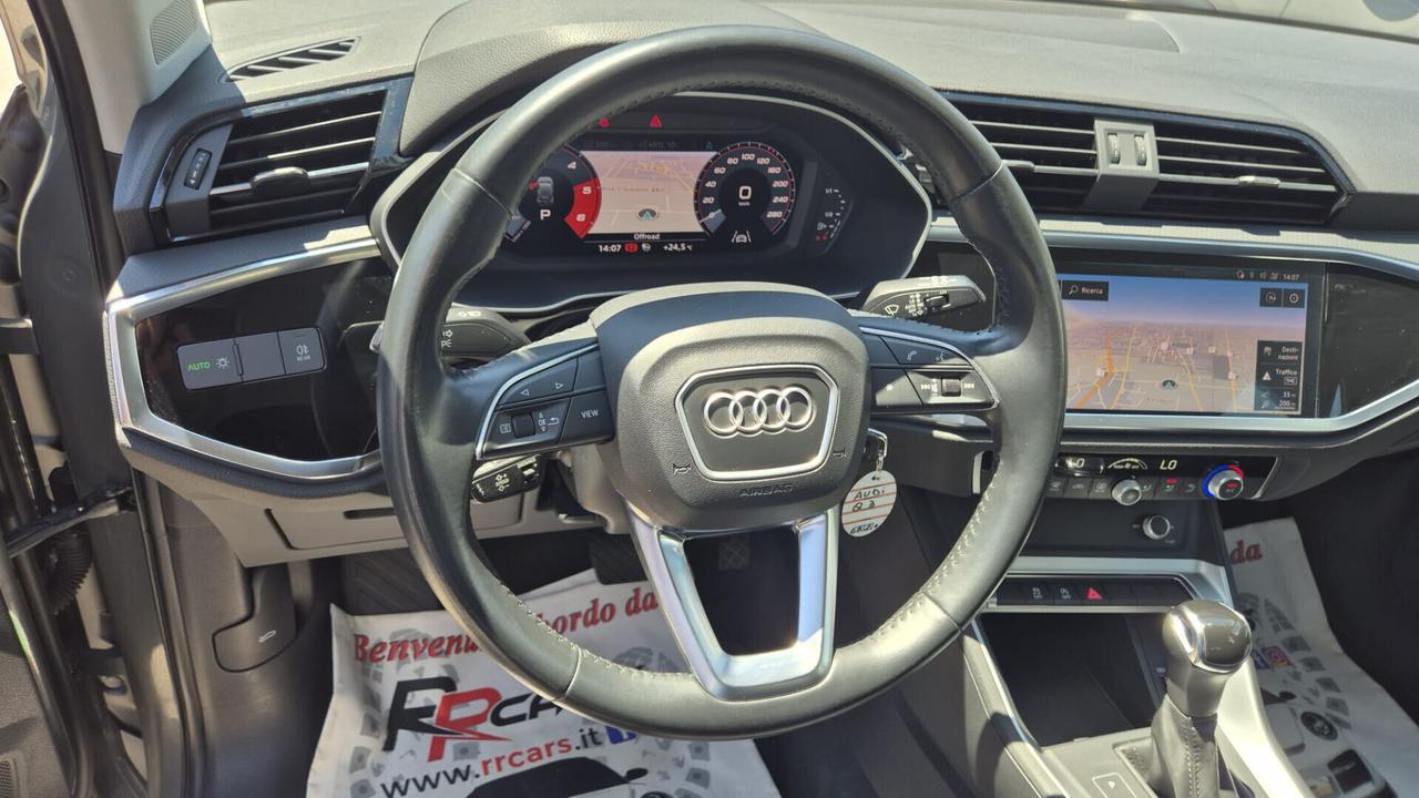 Audi Q3 35 TDI S tronic Business