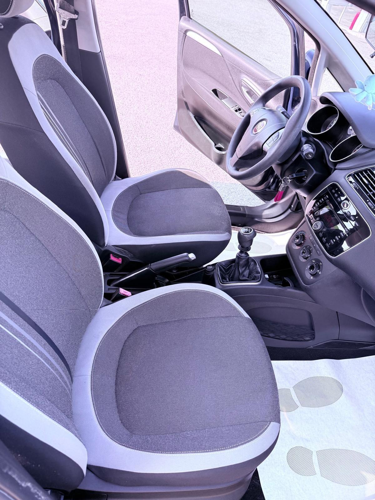 Fiat Punto 1.4 8V 5 porte Natural ok neopatentati