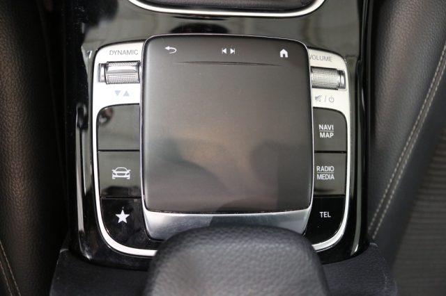 MERCEDES-BENZ A 180 Automatic Sport