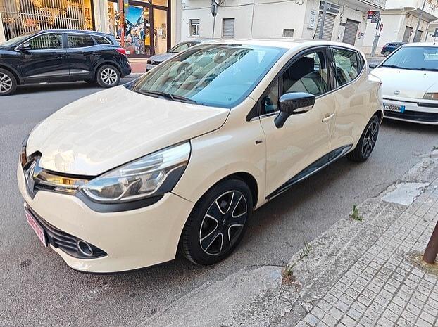 RENAULT Clio 1.5 Dci 75 cv*NAVI/RETROCAMERA*-2016