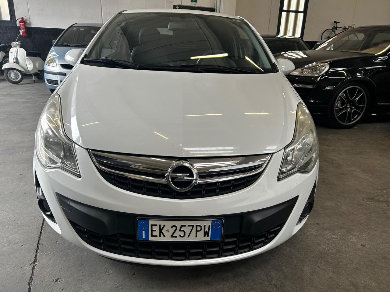 Opel Corsa 1300 CDTI 75 cv neopatentati