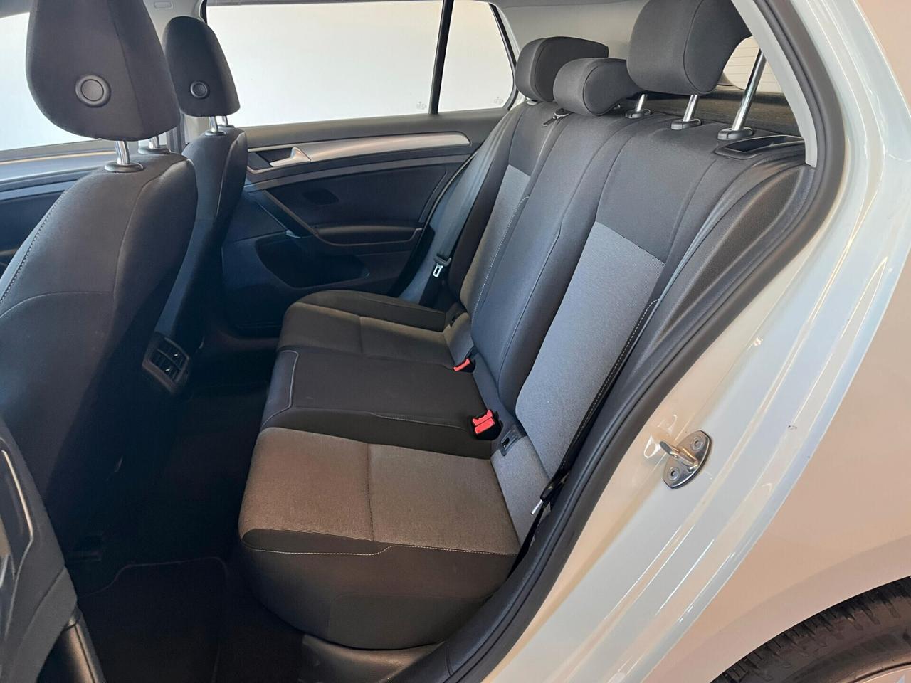 Volkswagen Golf 1.6 TDI 90 CV Trendline BlueMotion Technology