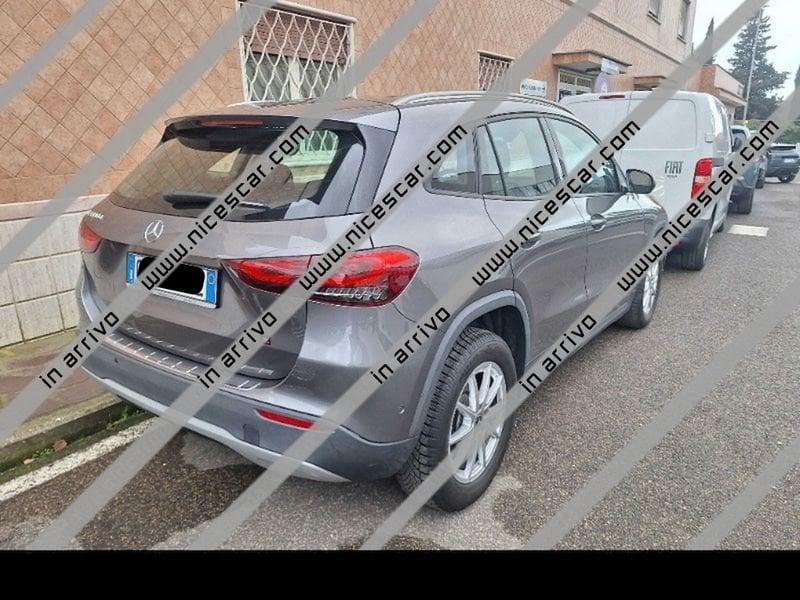 Mercedes-Benz GLA GLA 180 d Automatic Business Extra