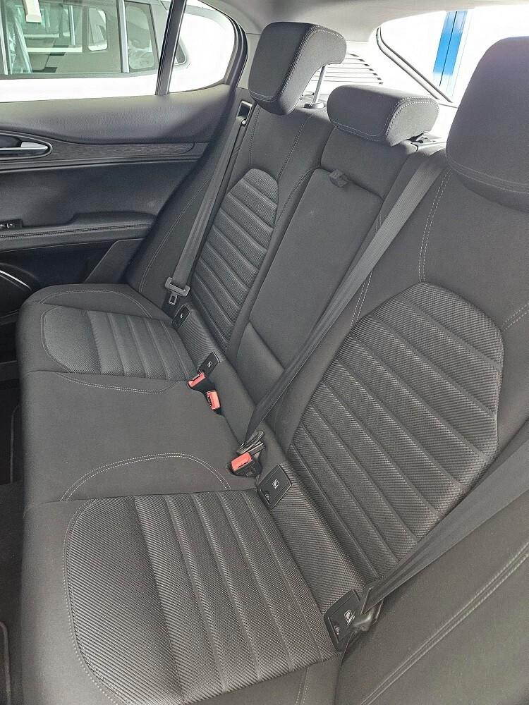 Alfa Romeo Stelvio 2.2 Turbodiesel 190 CV AT8 RWD Business