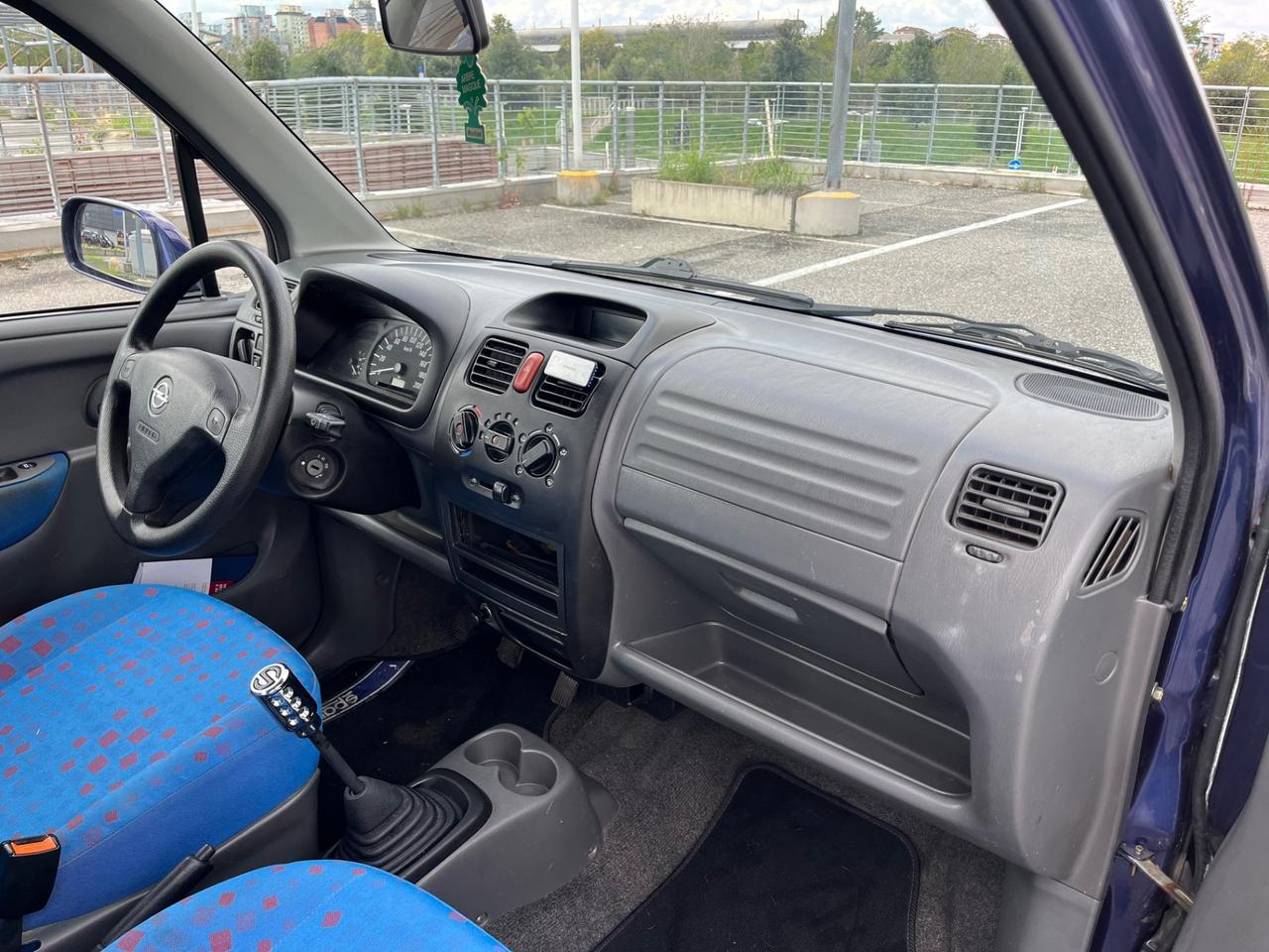 Opel Agila 1.0 12V Comfort