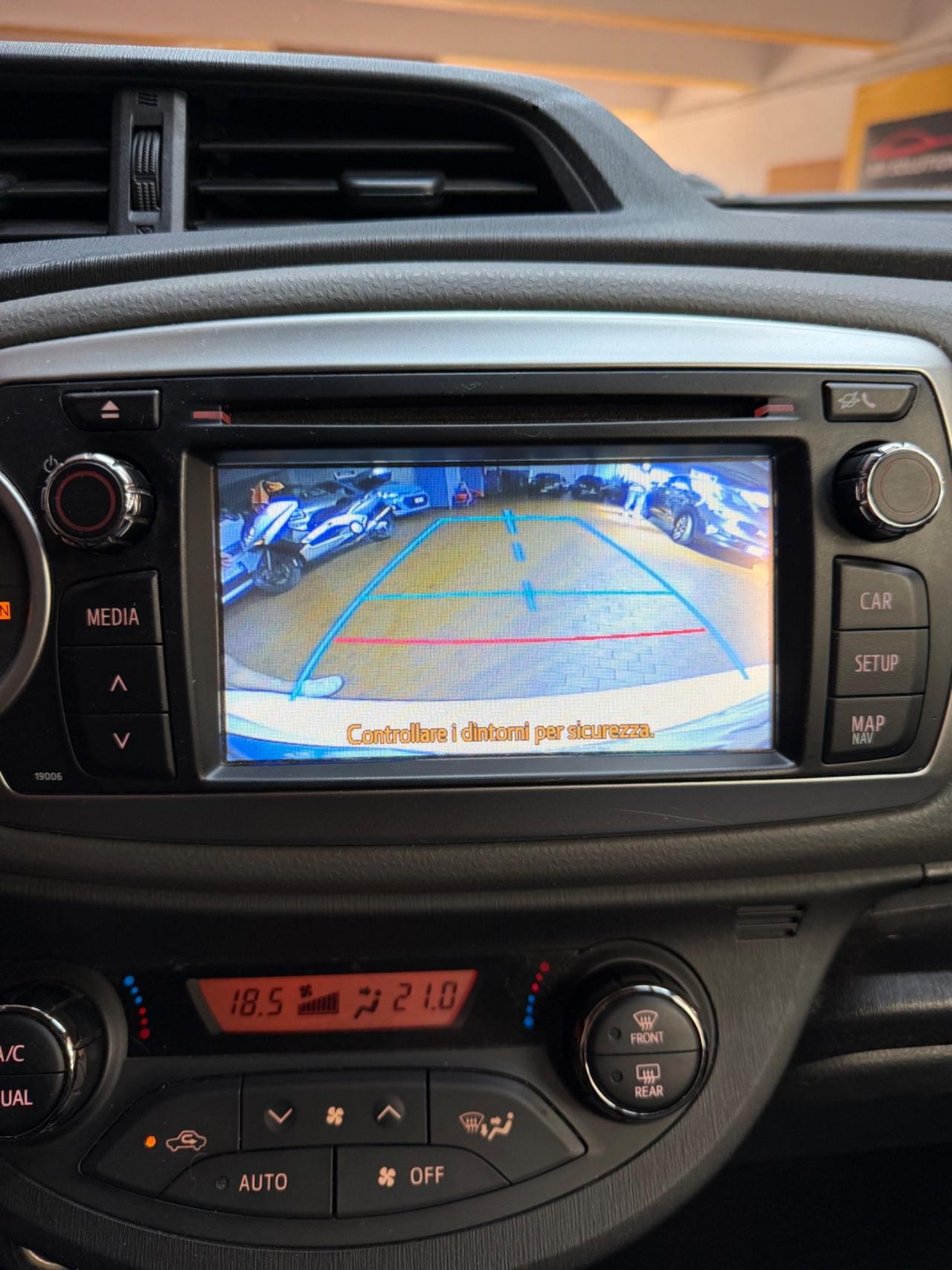 Toyota Yaris 1.0 Neopatentati Euro 5