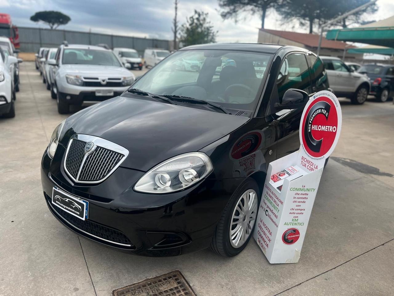 Lancia Ypsilon 1.2 benz. 69cv Diva Ideale Neopatentati