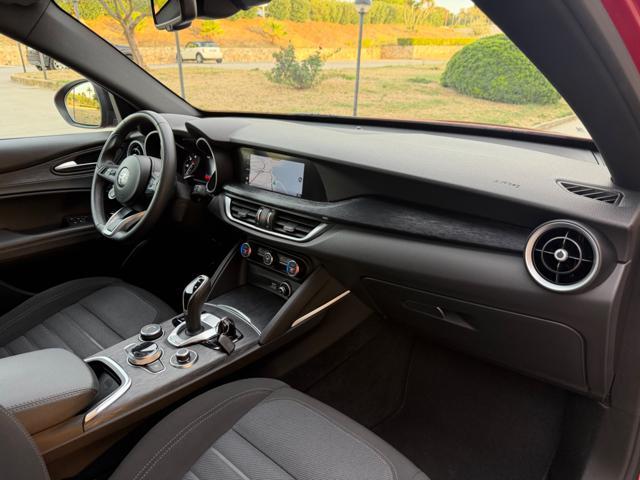 ALFA ROMEO Stelvio 190CV Q4+PACKBLACK+RCAM+2PDC