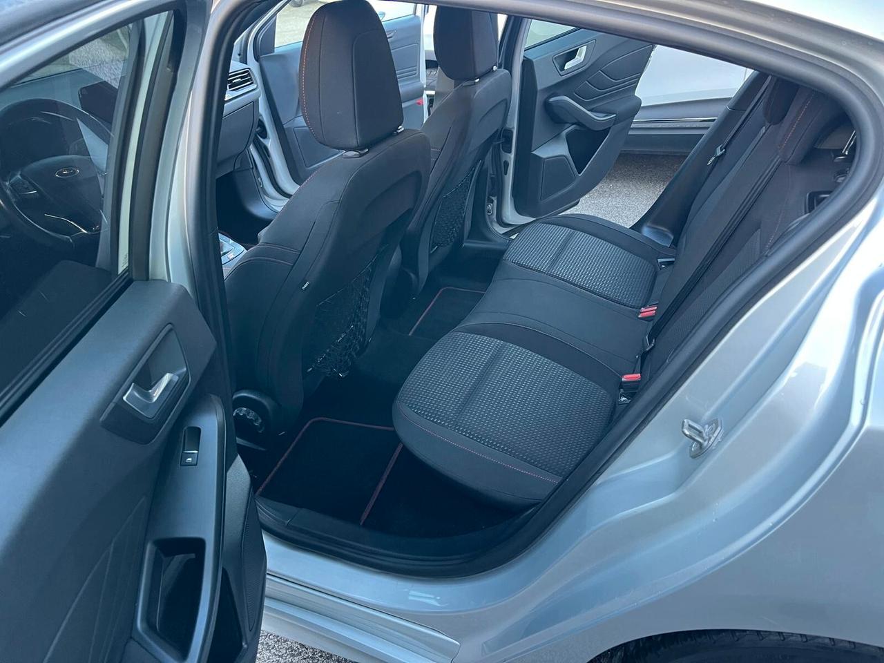 Ford Focus 1.5 EcoBlue 120 CV 5p. ST-Line