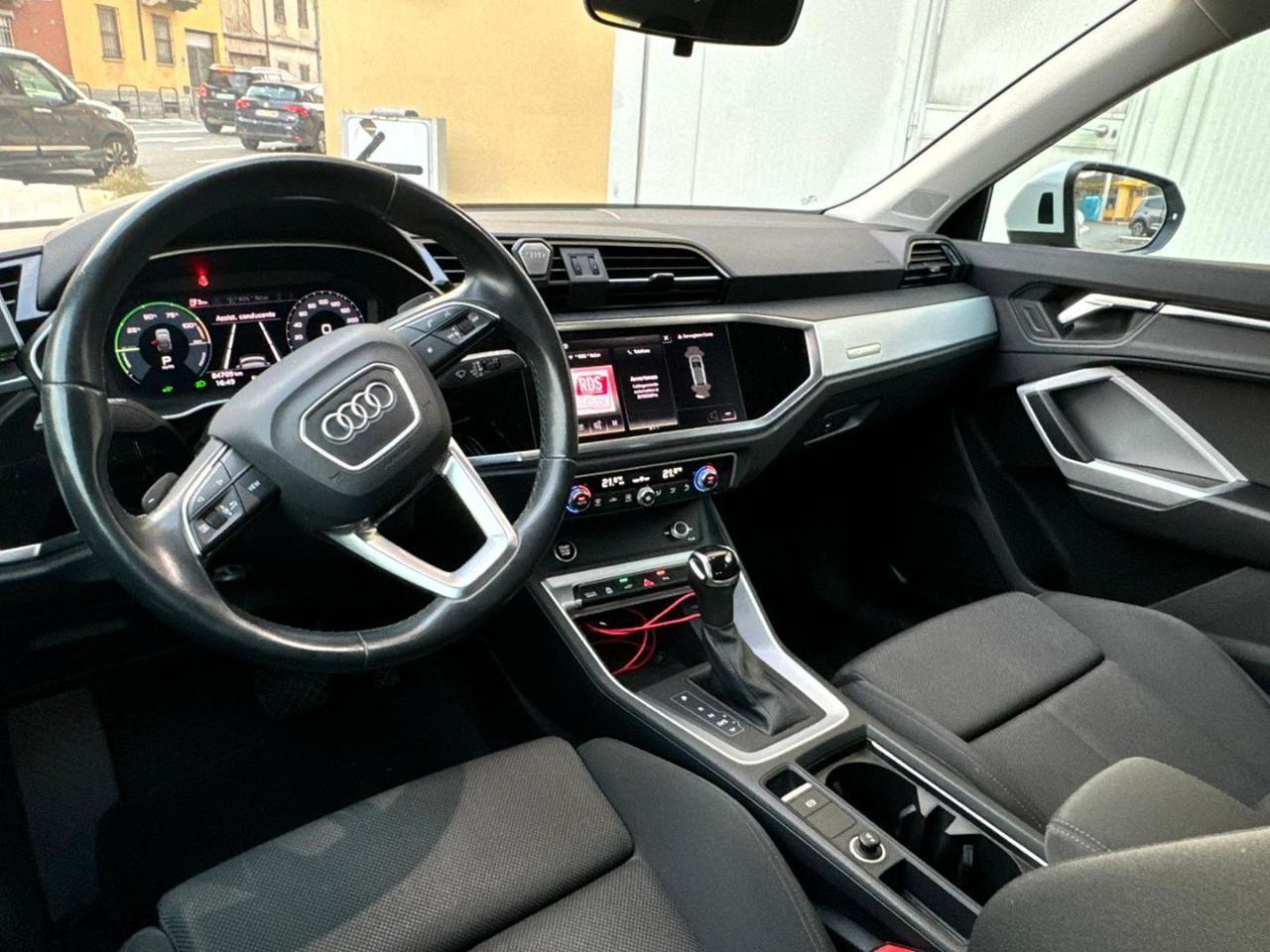 Audi Q3 Sportback 45 1.4 tfsi e S line edition s-tronic plug in