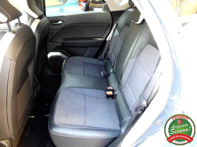 RENAULT Captur Mild Hybrid 140 CV Intens