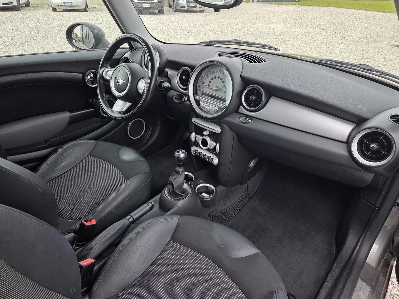 MINI COOPER 1.6D 109CV
