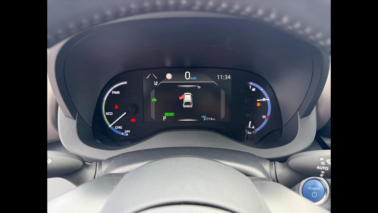 TOYOTA Yaris Cross - Yaris Cross 1.5h Lounge fwd 116cv e-cvt