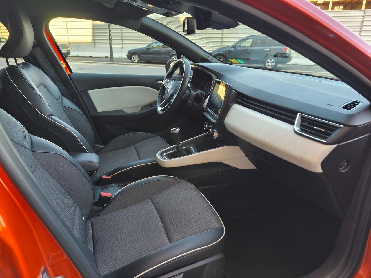 Renault Clio TCe 100 CV GPL #9998