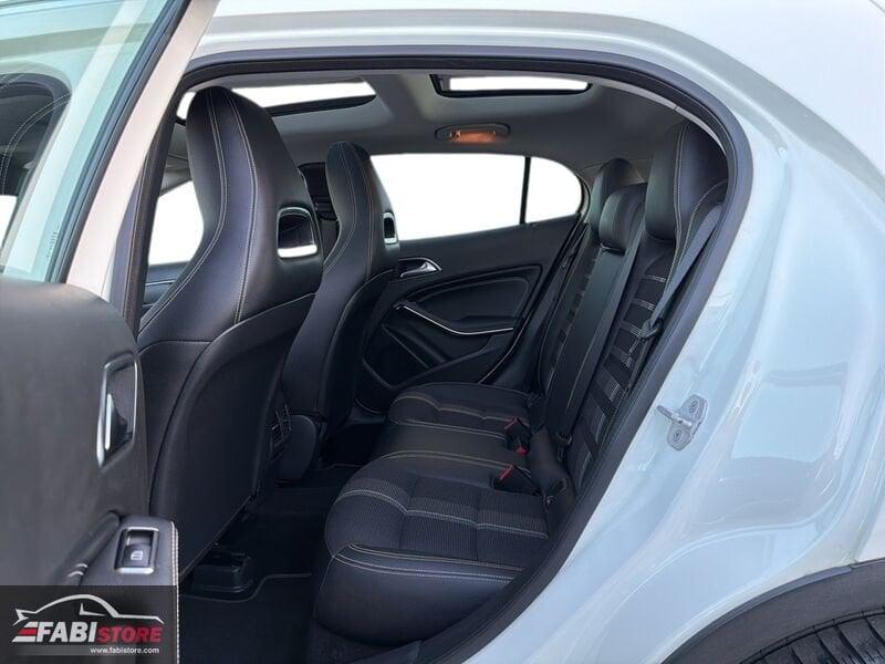 Mercedes-Benz GLA GLA 200 d Automatic Sport - Tetto, Camera, Navi ecc