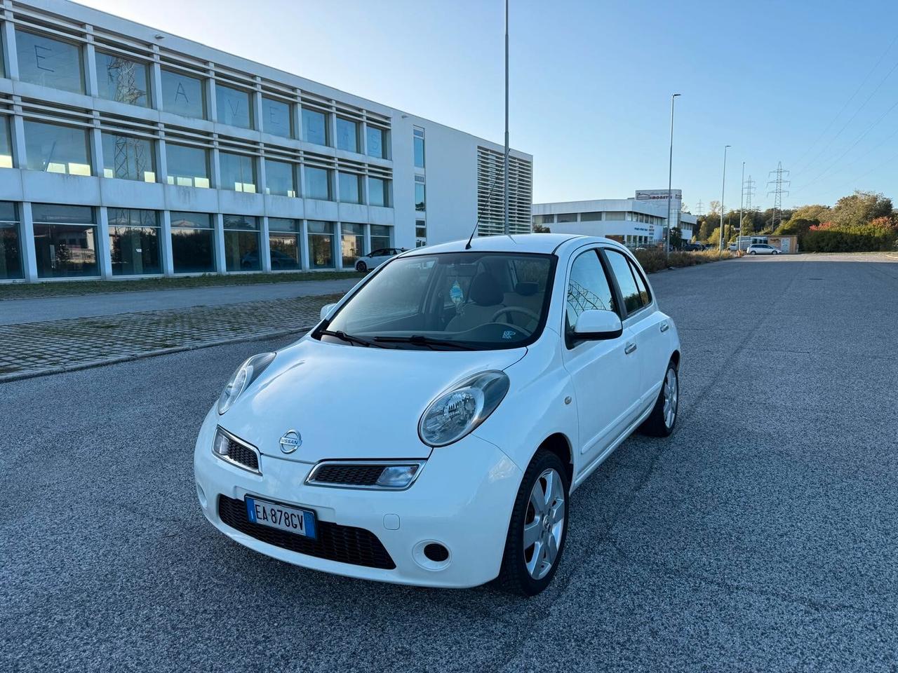Nissan Micra 1.4 16V 5 porte n-tec
