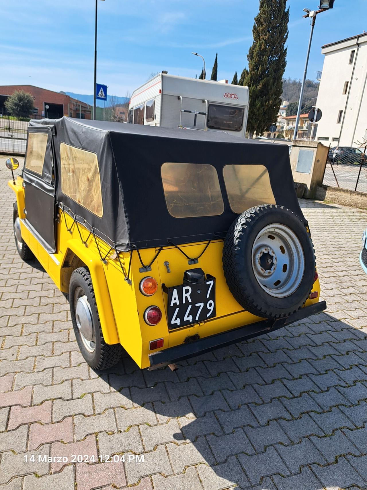 Fiat 600 Savio jungla