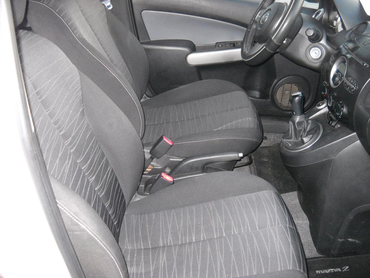 Mazda 2 Mazda2 1.3 16V 75CV 5p. Play GPL