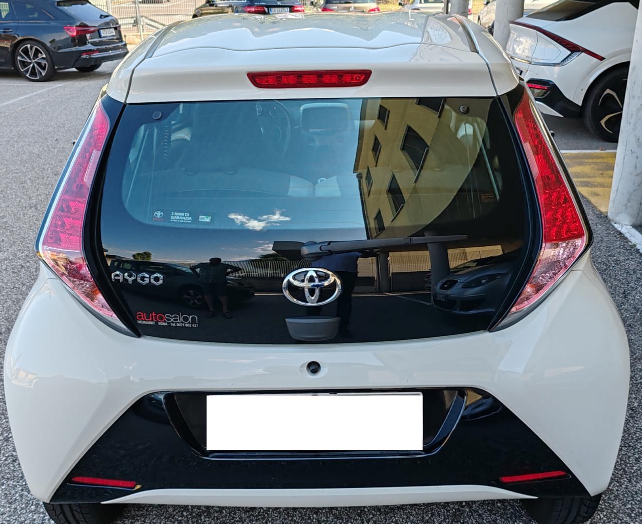 Toyota Aygo 1.0 VVT-i 69 CV 5 porte x-business