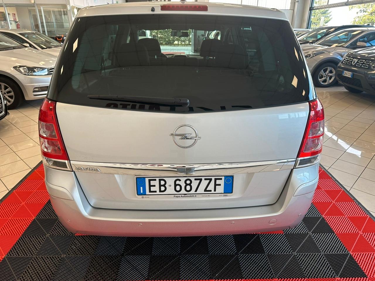 Opel Zafira 1.8 16V GPL-TECH Cosmo