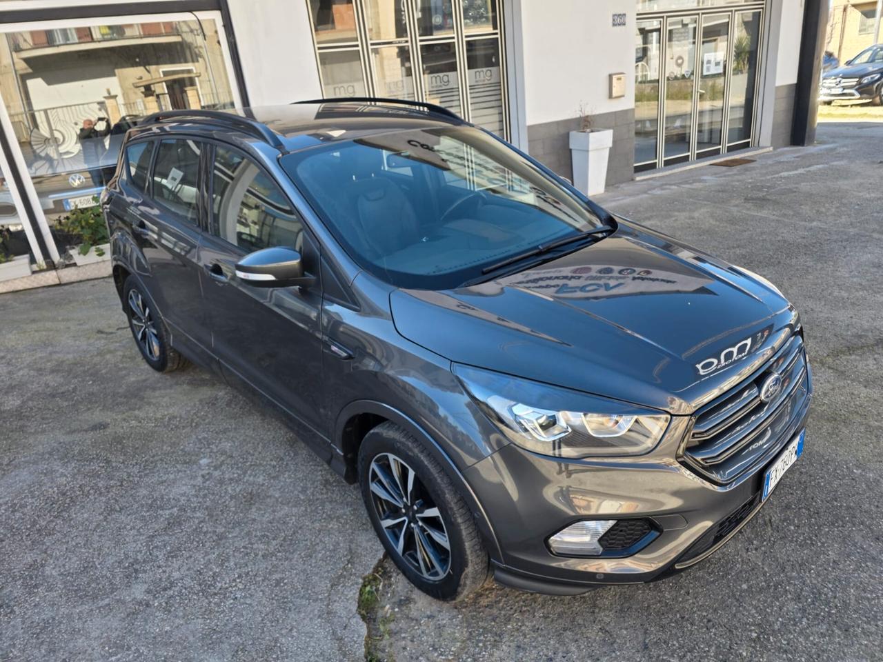 Ford Kuga 1.5 TDCI 120 CV S&S 2WD ST-Line